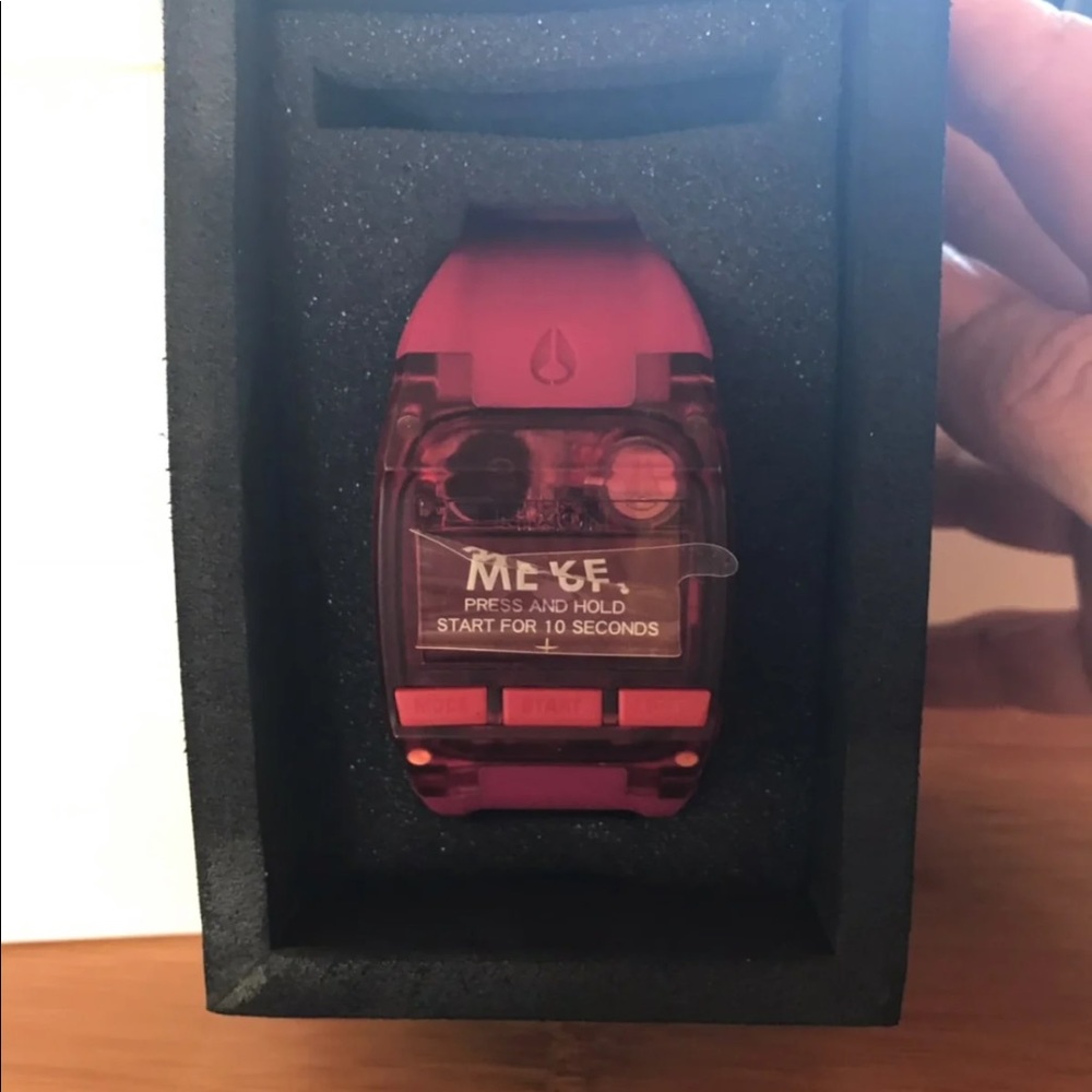 Nixon watch